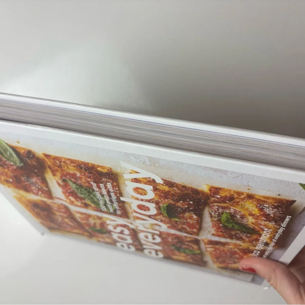 Easy‎ Everyday 100 Recipes and Meal Prep Ideas for Effortless Eats; A Cookbook